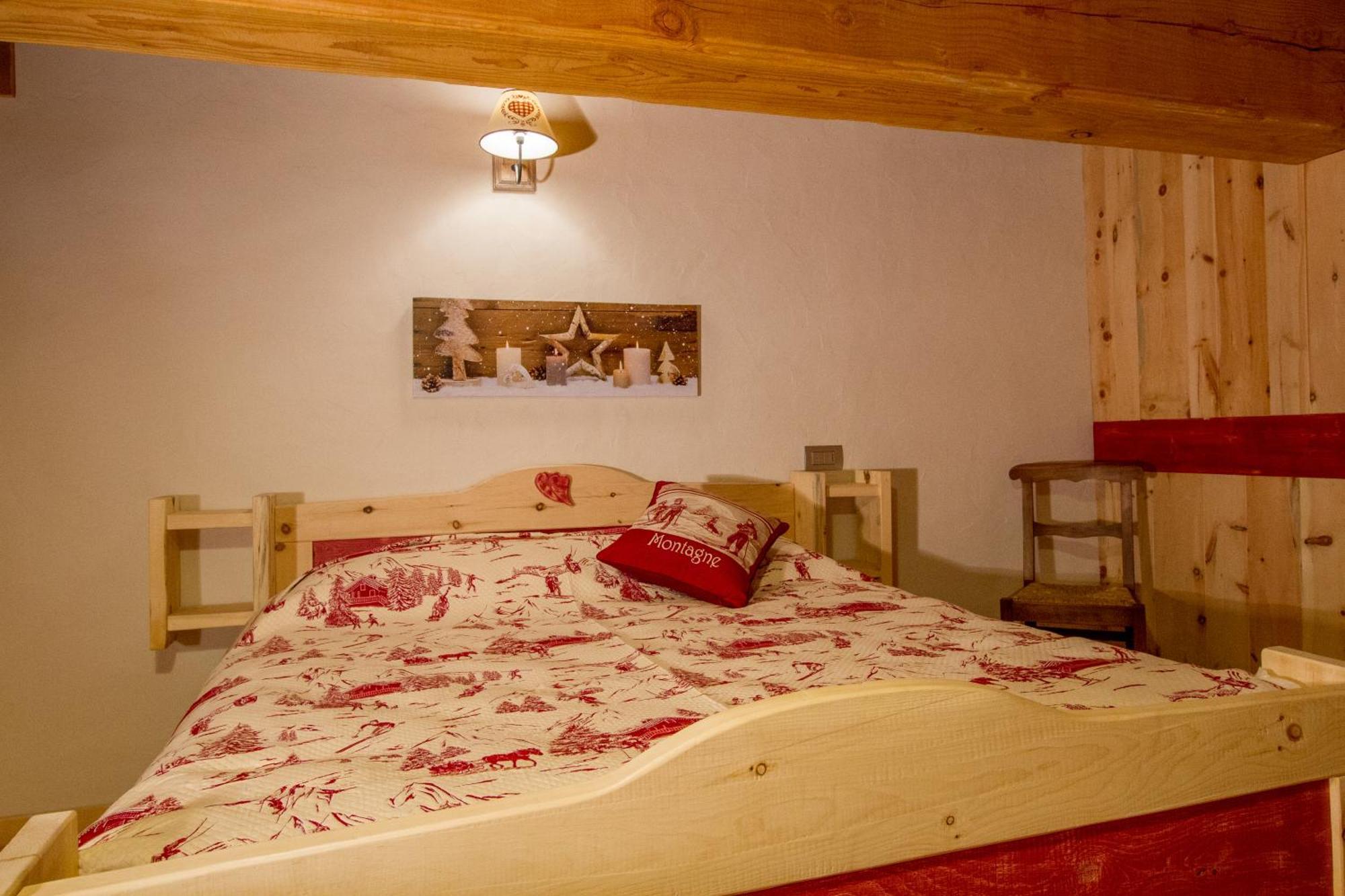 Maison Peroulaz Charvensod Bilik gambar