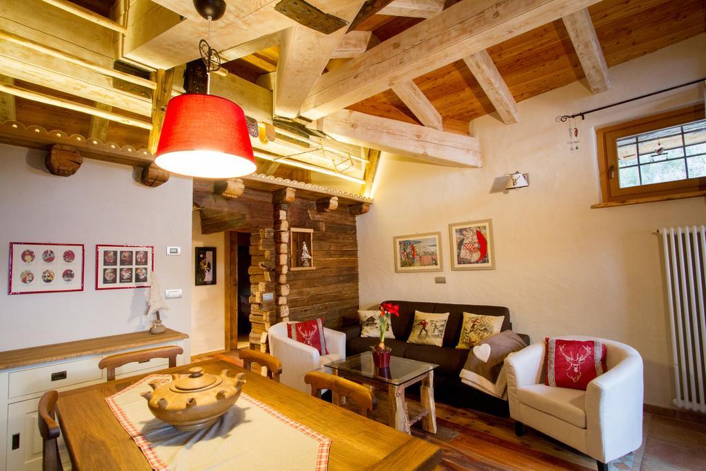 Maison Peroulaz Charvensod Bilik gambar