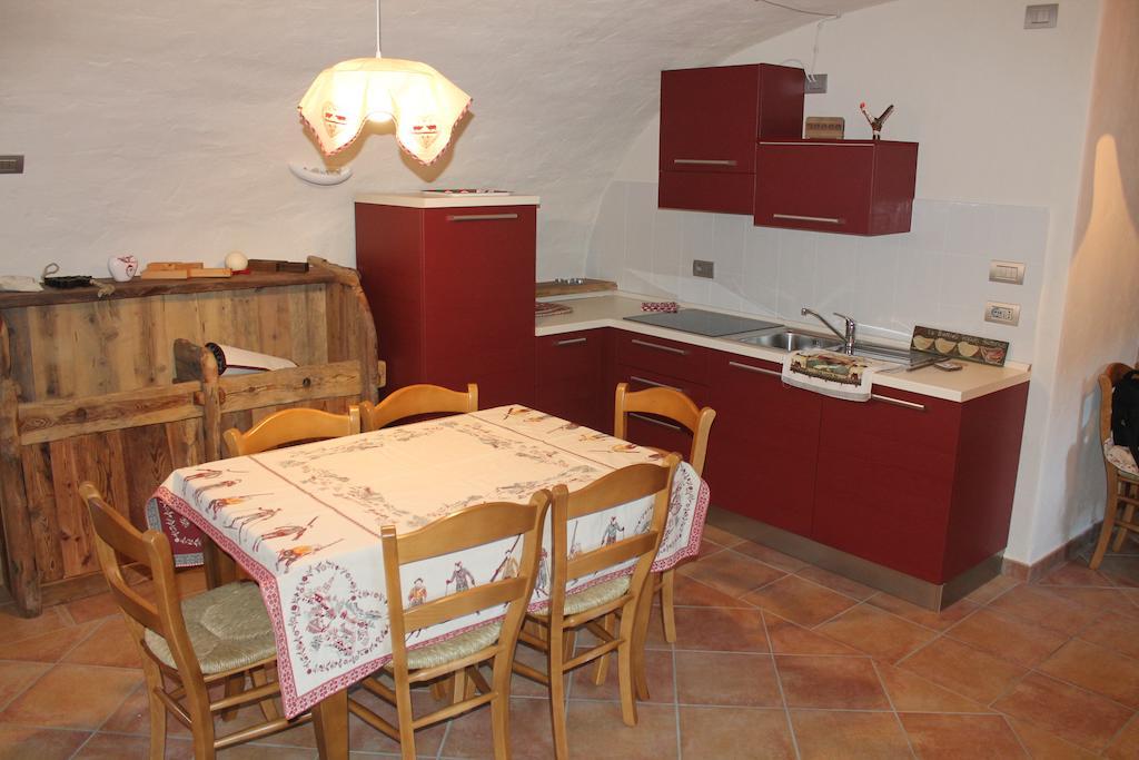 Maison Peroulaz Charvensod Bilik gambar